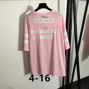 Gucci Women's T-shirts 31